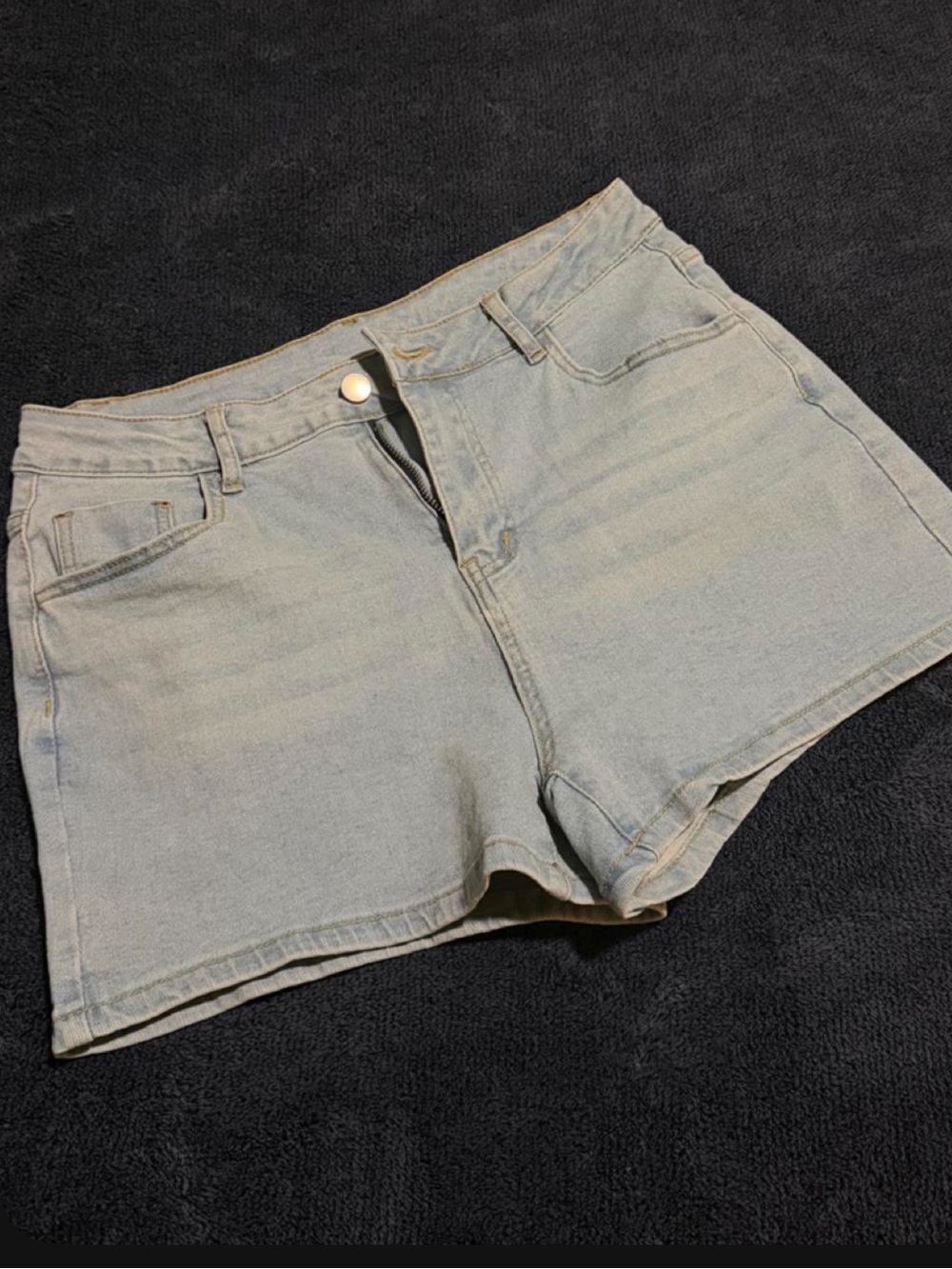 SHEIN Light Blue High-Rise Denim Shorts